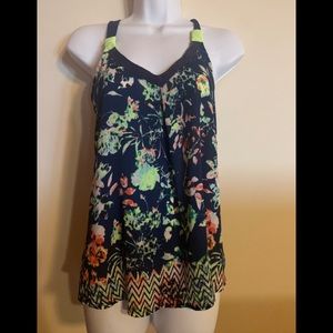 Pretty sleeveless top